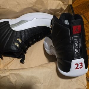0Like New In Box  Jordan Retro 12